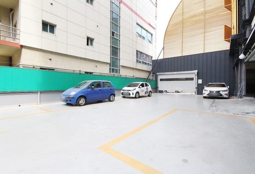 モーテル Gimhae Jangyu Stayin