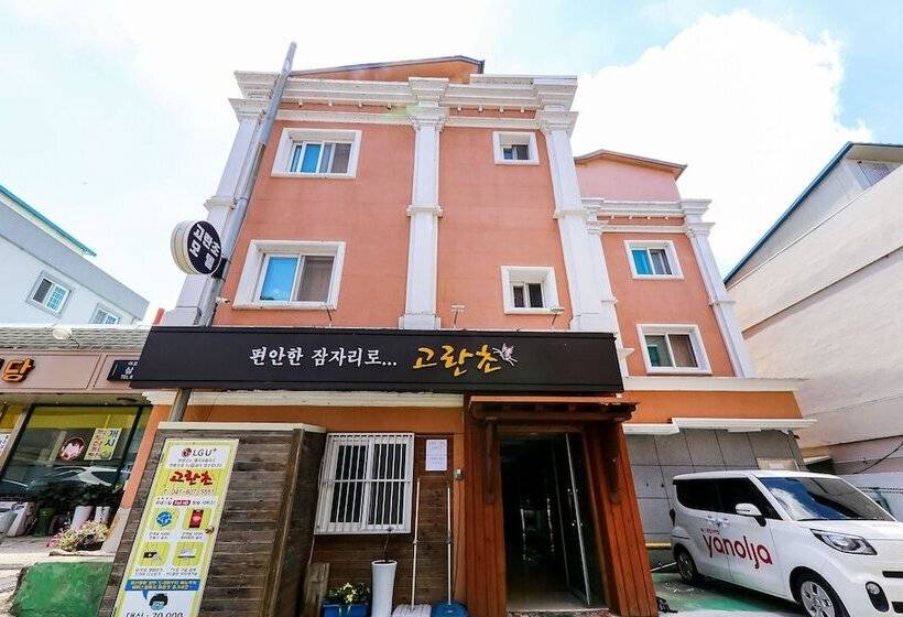 汽车旅馆  Grant Gorancho