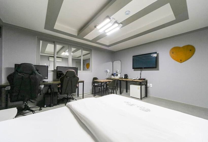 Мотель Gumi Geumosan Pink Rose