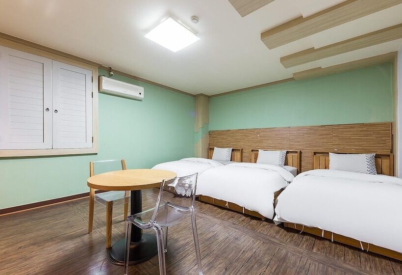 Motel Gunsan Blue