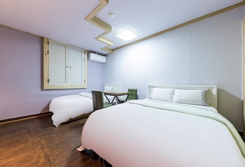 Motel Gunsan Blue