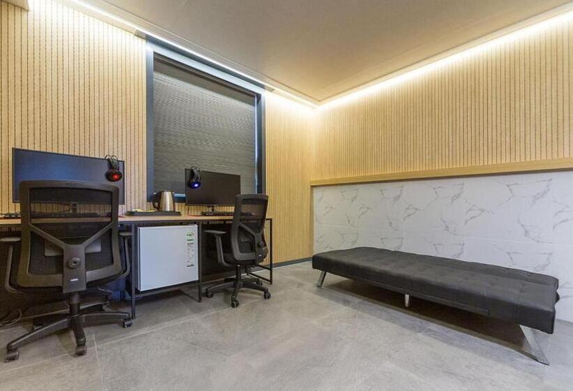 Мотель The Araboda