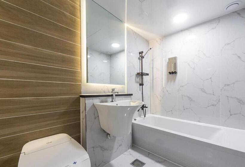 モーテル The Araboda