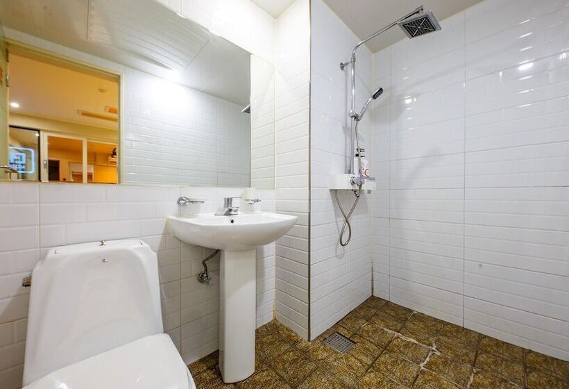 Мотель Gwangju Sinandong The Za