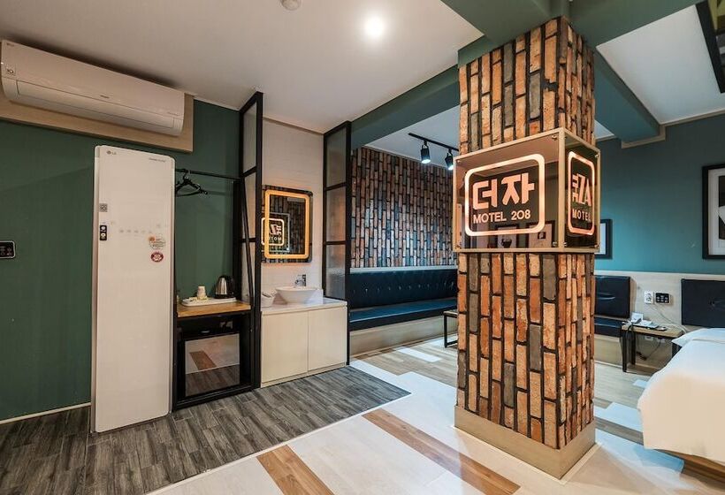 Мотель Gwangju Sinandong The Za