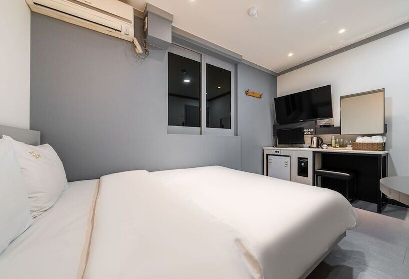 Motel Gwangmyeong Sum