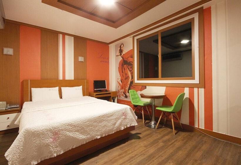Motel Gyeongju Nine