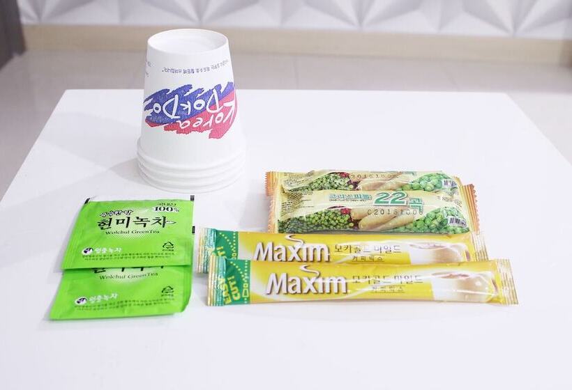 모텔 Gyeongsan Instar