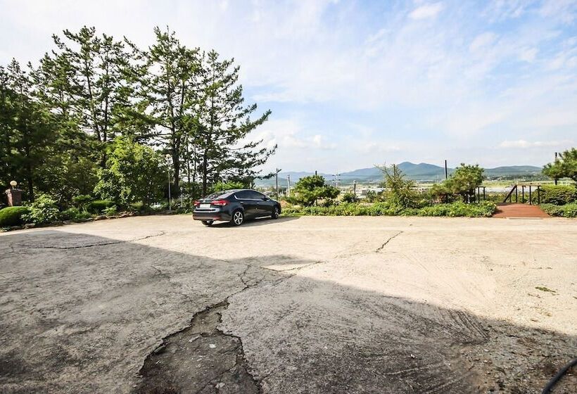 מוטל Haenam Dongil