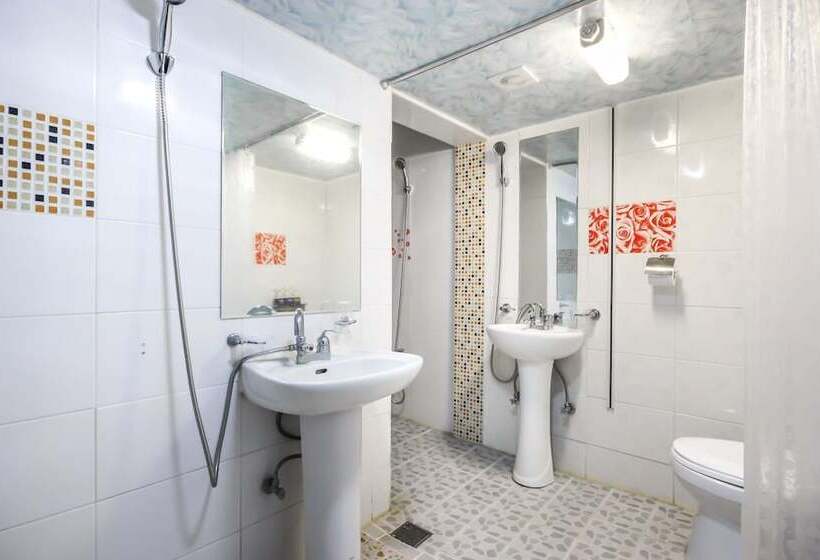 מוטל Haenam Dongil