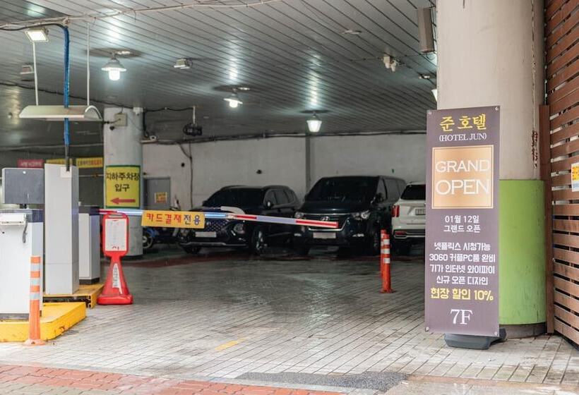 מוטל Ilsan Hwajeong June