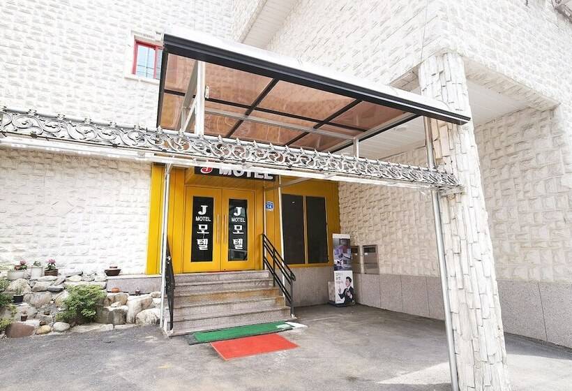 Мотель Jecheon J