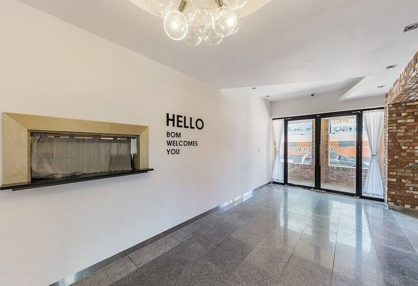 모텔 Jeongju Ochang Hotel Bom