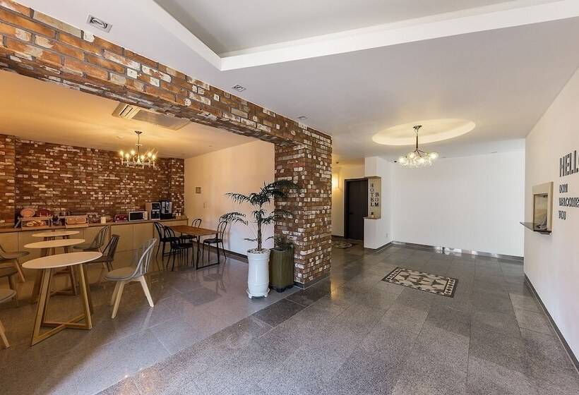 모텔 Jeongju Ochang Hotel Bom