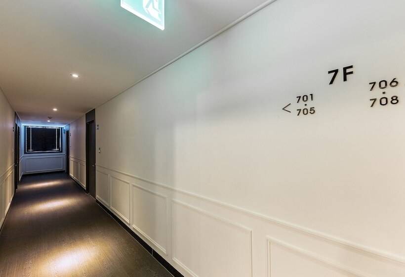 모텔 Jeongju Ochang Hotel Bom