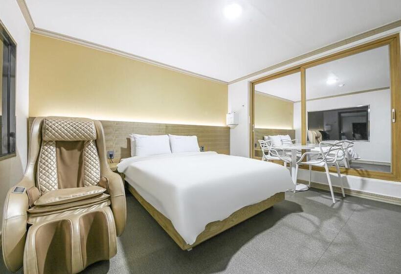 מוטל Jeonju Junghwasandong El Dorado