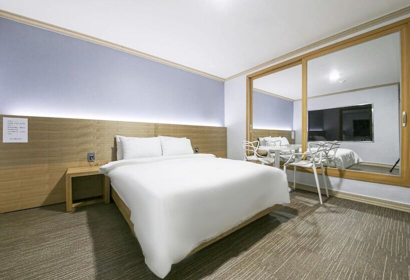 מוטל Jeonju Junghwasandong El Dorado