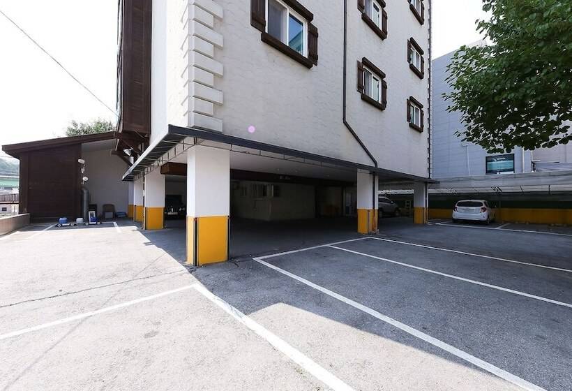 Мотель Jincheon Tyrol