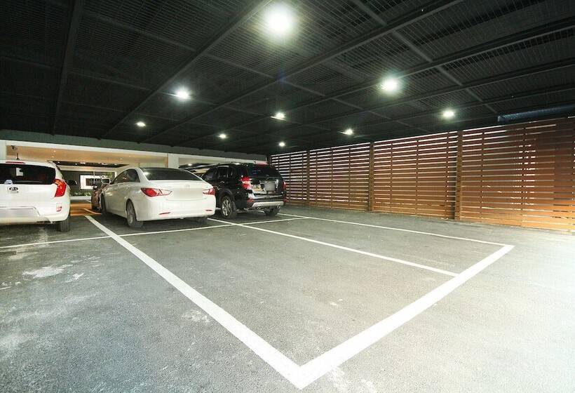 مُتل Jinju Hotel Seven