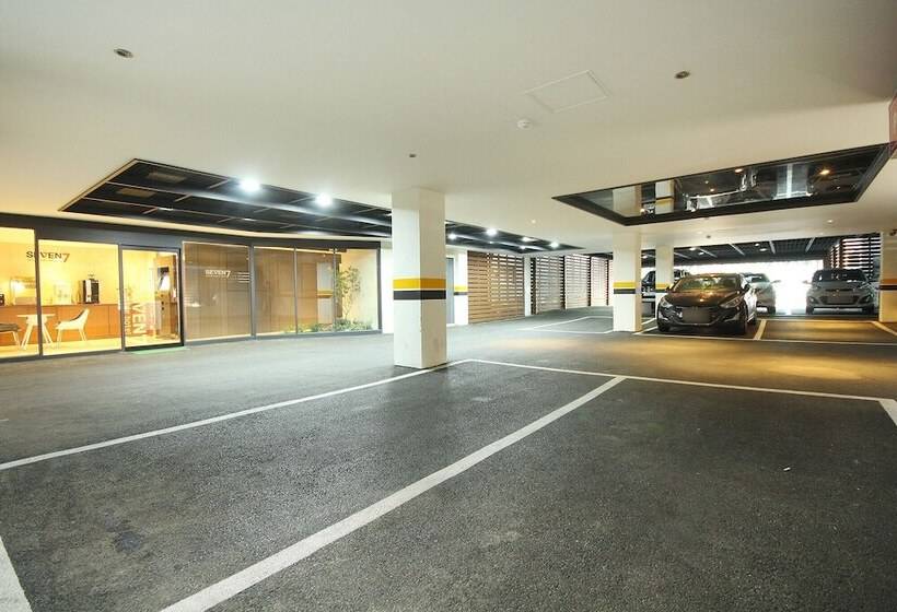 فندق على الطريق Jinju Hotel Seven