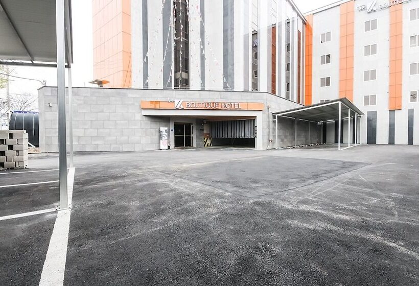فندق على الطريق Muan Hotel The K