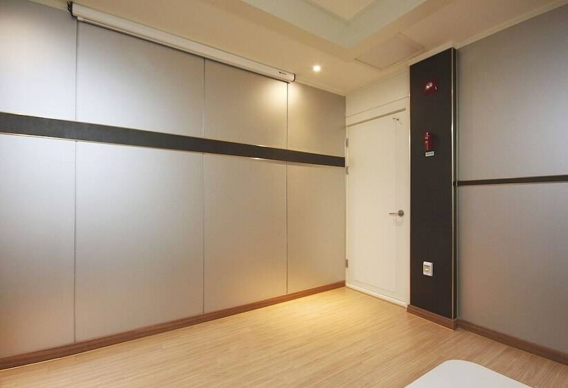 汽车旅馆  Namwon Da Vinci