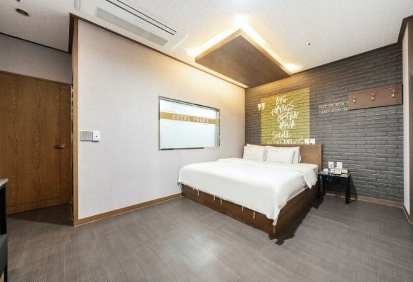 汽车旅馆  Namyangju Praha