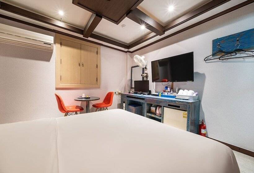 מוטל Osan The Rest