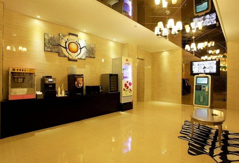 汽车旅馆  Paju Cinderella