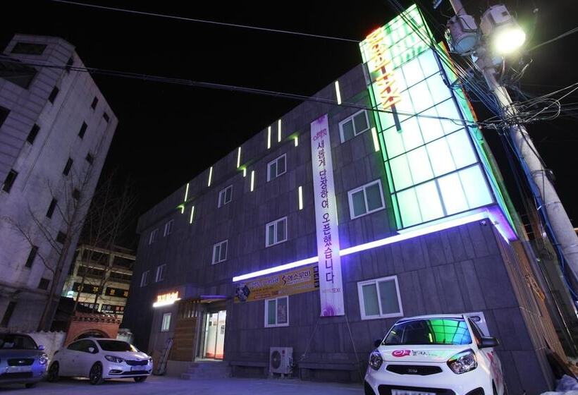 汽车旅馆  Paju Geumchon Taxi