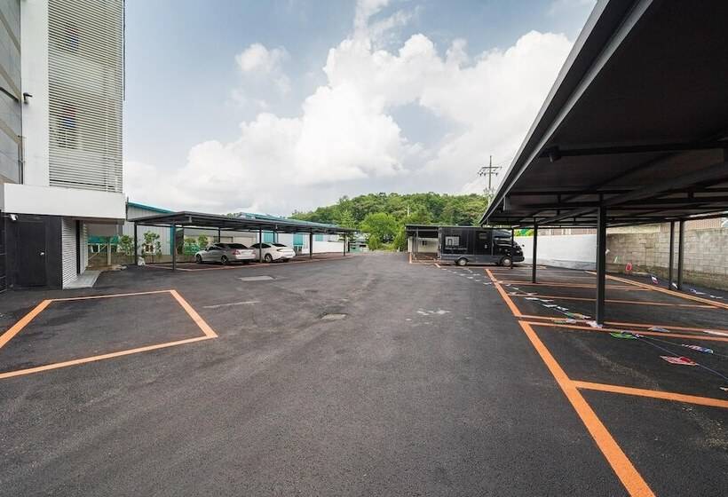 モーテル Pocheon Maru