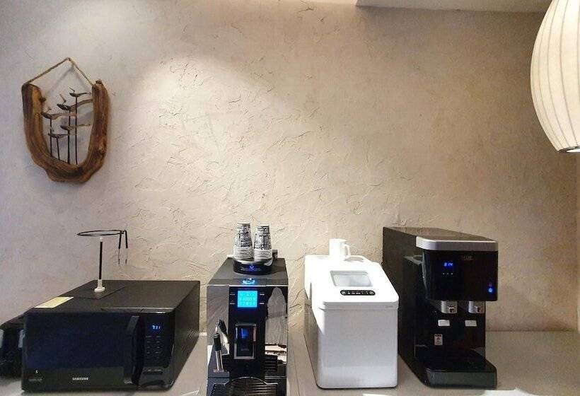 モーテル Pocheon Maru