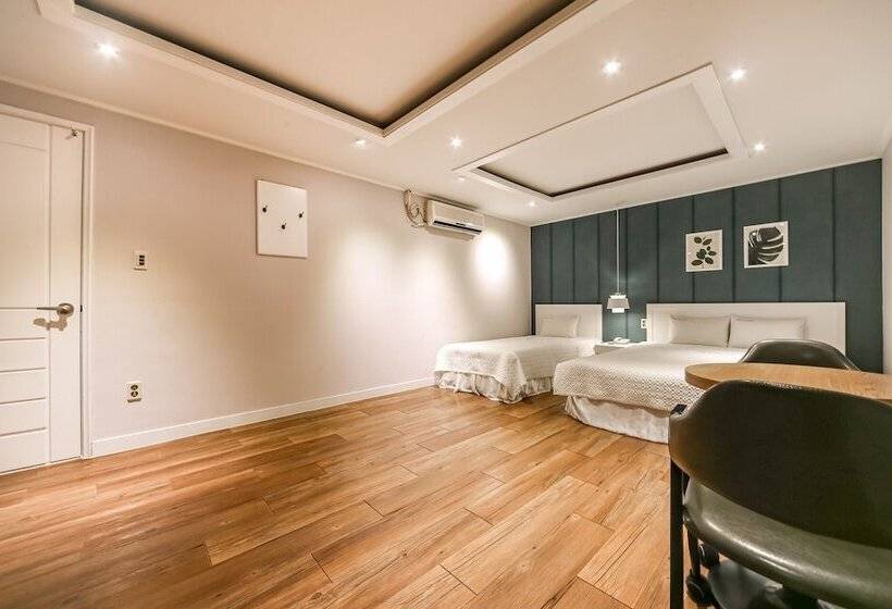 מוטל Pohang Daedodong White