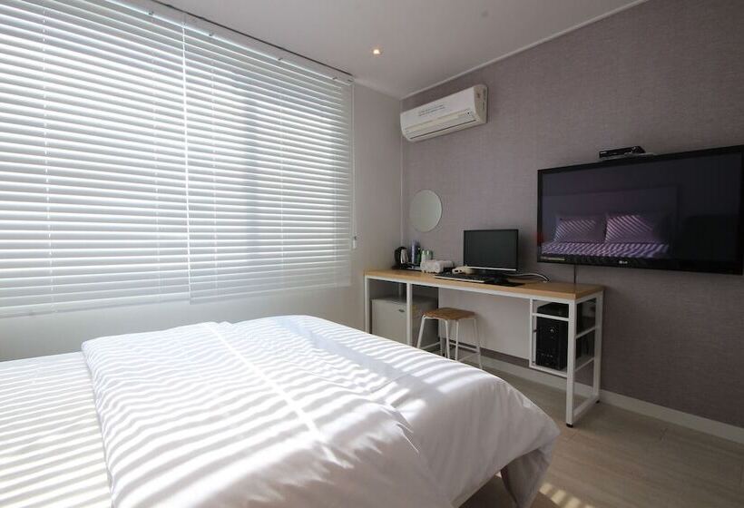 モーテル Pohang Yeongildae Bb