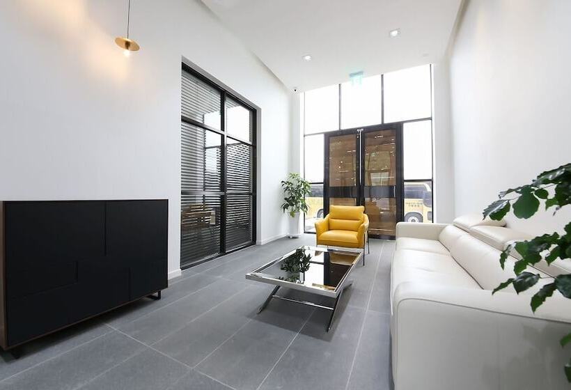 فندق على الطريق Sacheon Rubens