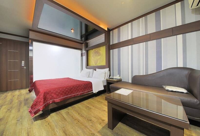 モーテル Sanbon Mul