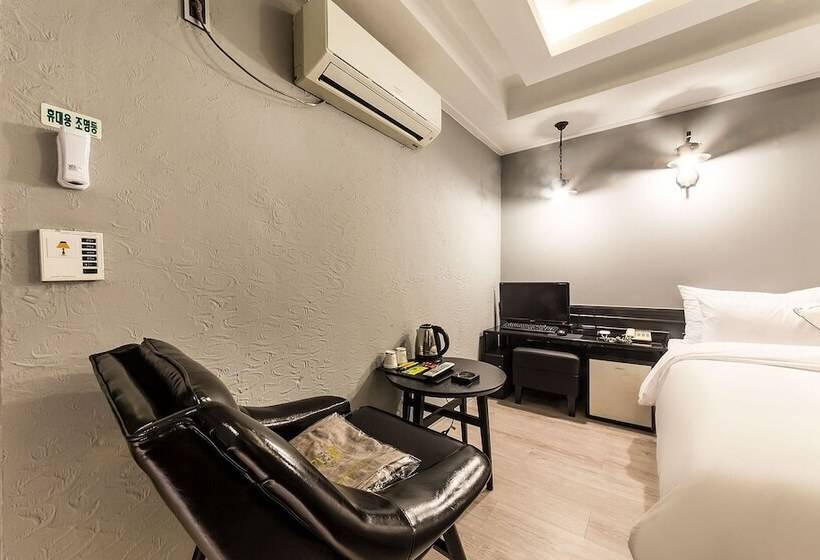 מוטל Seongnam Amare