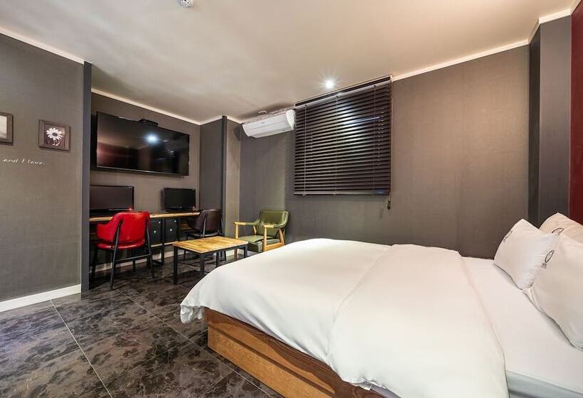 מוטל Siheung Boutique Hotel T