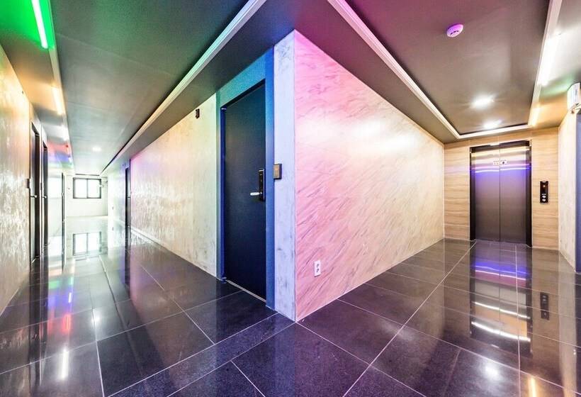 汽车旅馆 Sokcho Laon