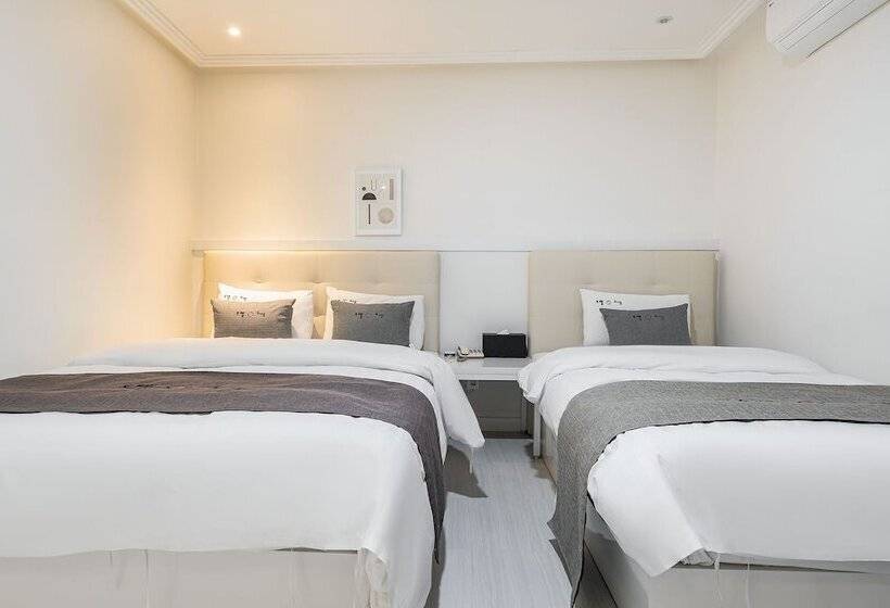 モーテル Sokcho Neukkim