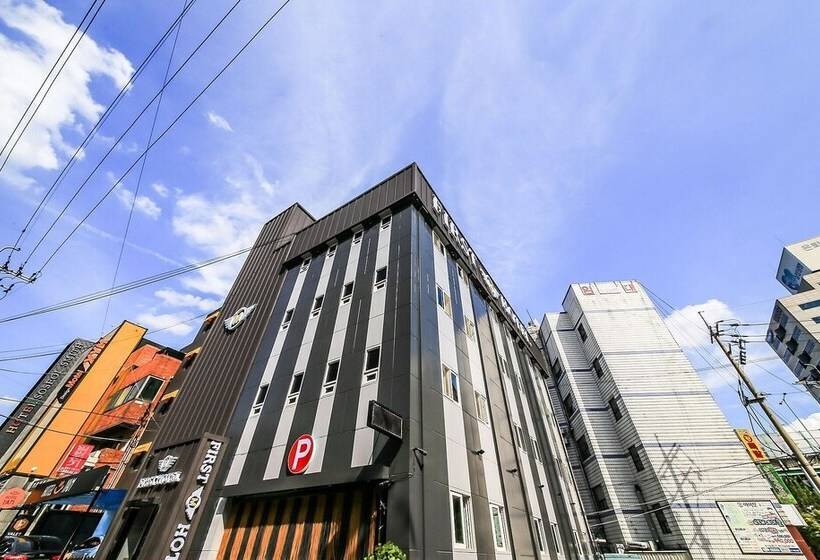 モーテル Suwon  First M