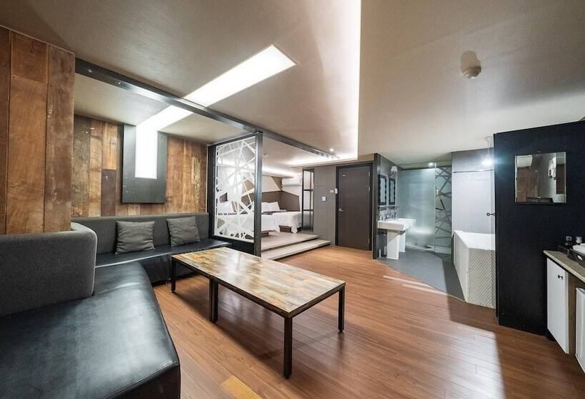 Motel Lime Hotel Suwon