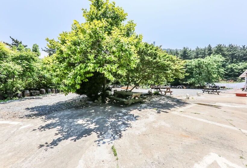 Motel Taean New World