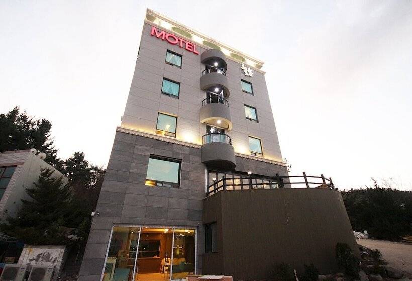 فندق على الطريق Uljin Neulbom Boutique