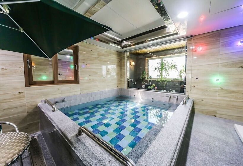 모텔 Ulsan Junggu Time