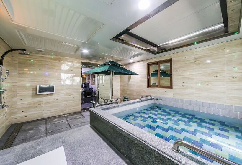 모텔 Ulsan Junggu Time