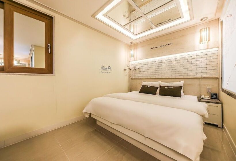 모텔 Ulsan Junggu Time