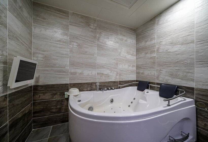 모텔 Ulsan Junggu Time