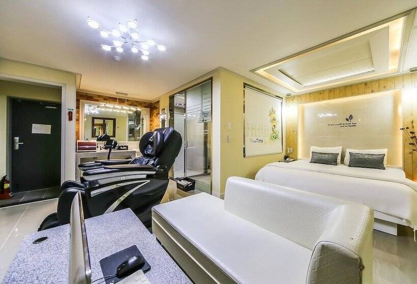 모텔 Ulsan Junggu Time