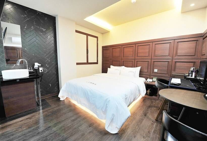 모텔 Ulsan Samsan Ytt